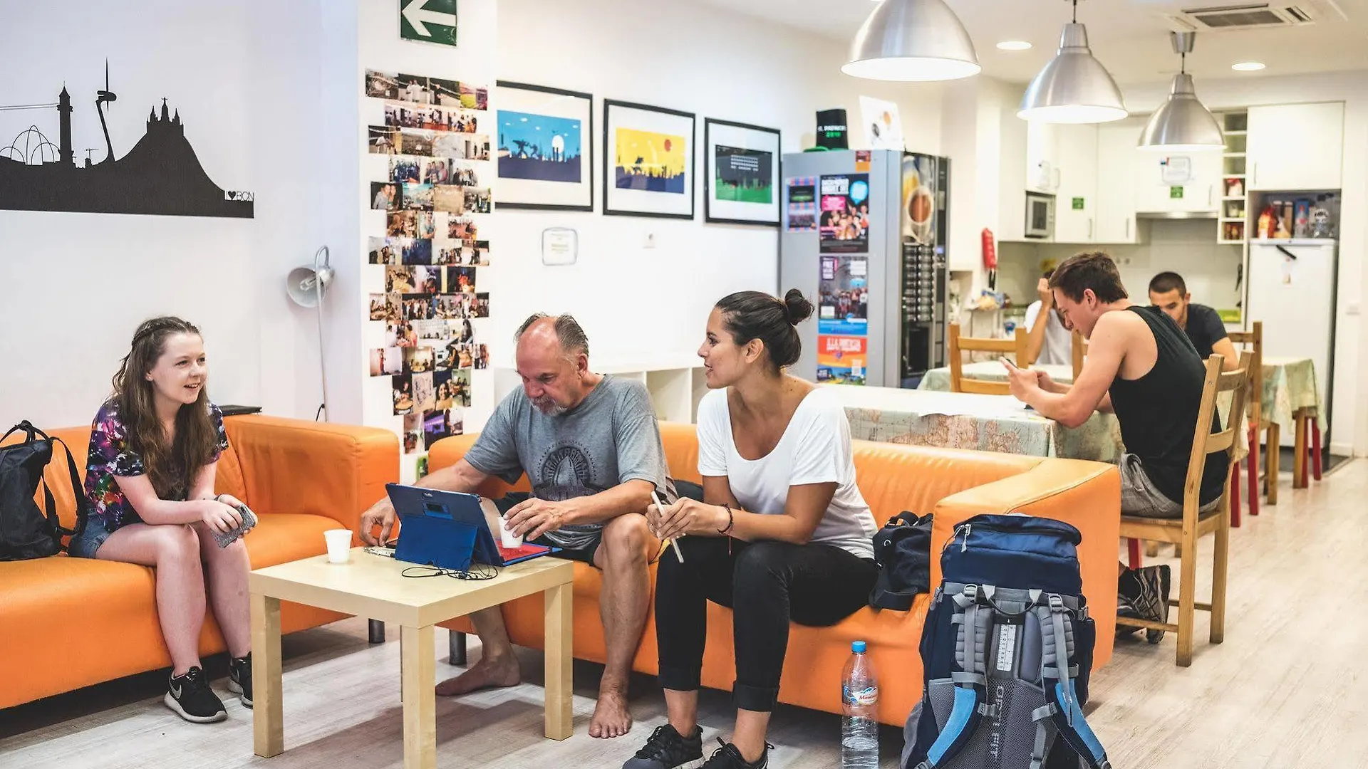Hostel Onefam Ramblas Barcelona